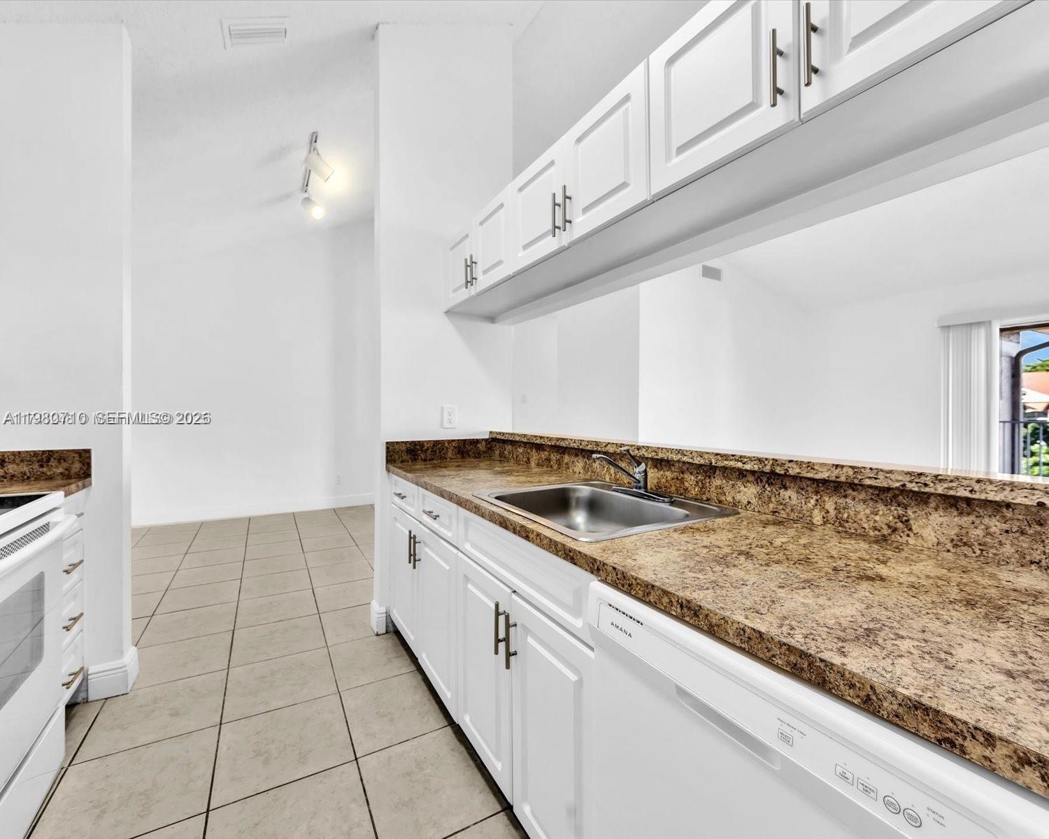 15770 SW 106th Ter #303, Miami FL 33196