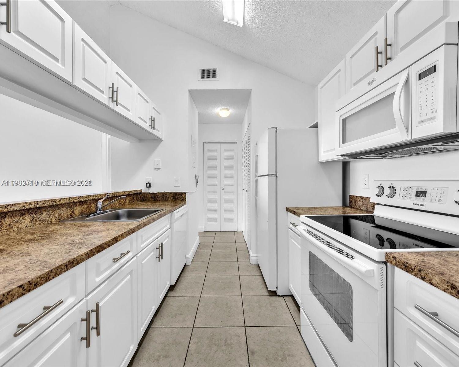 15770 SW 106th Ter #303, Miami FL 33196