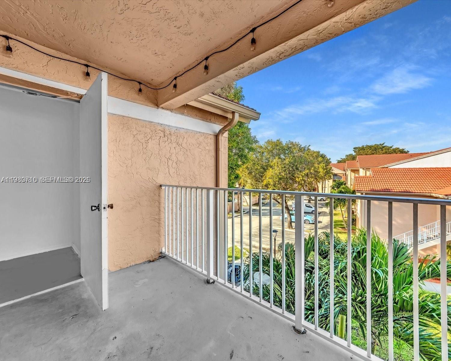 15770 SW 106th Ter #303, Miami FL 33196
