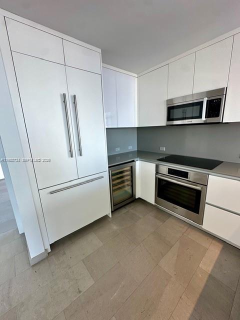 68 SE 6th St #2511, Miami FL 33131