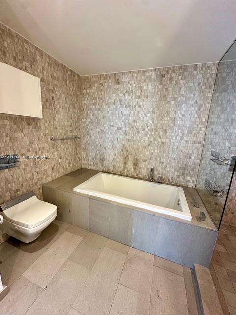 68 SE 6th St #2511, Miami FL 33131