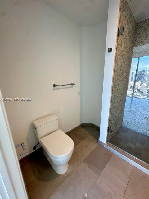 68 SE 6th St #2511, Miami FL 33131