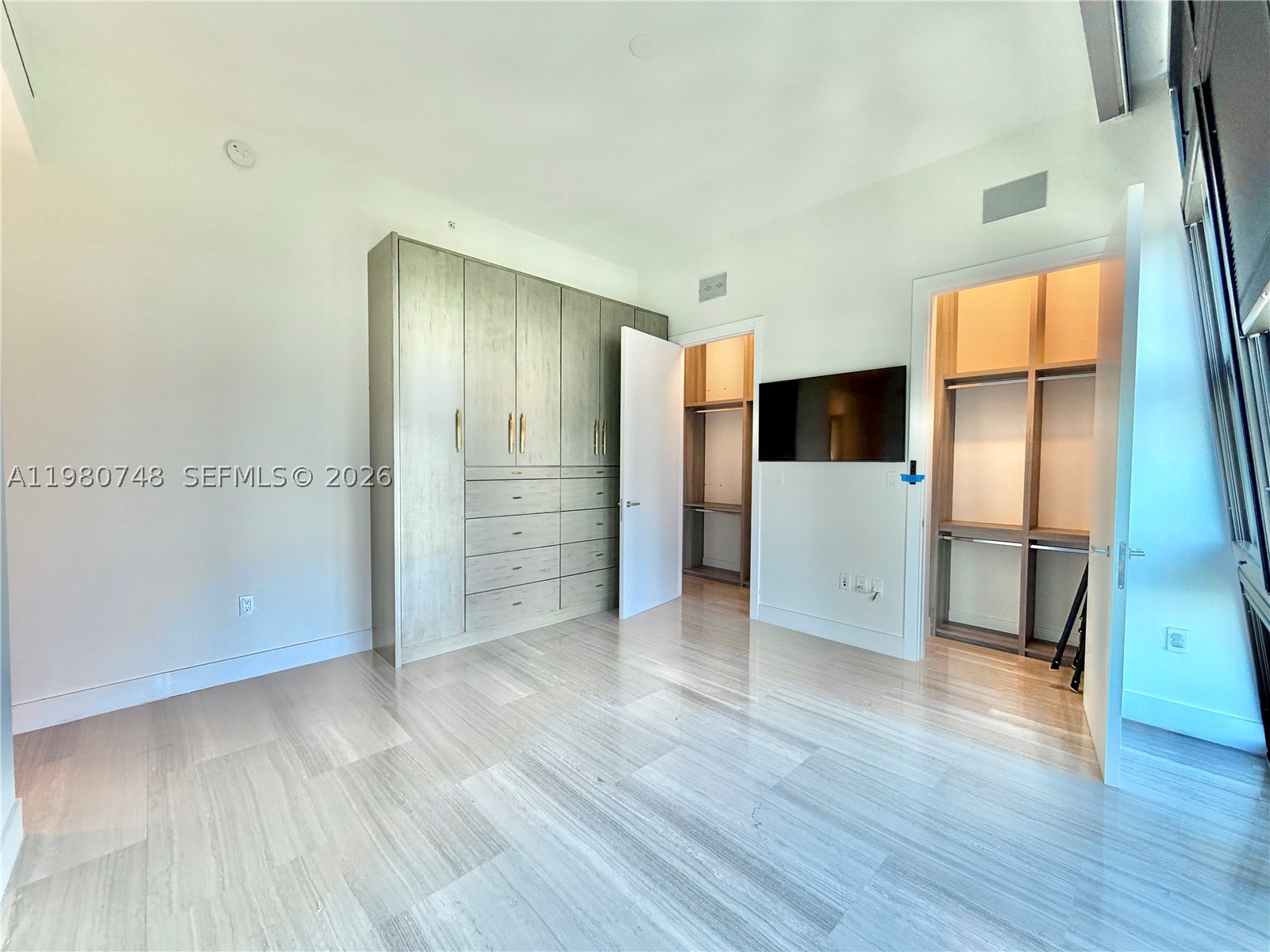 1451 Brickell Ave #4501, Miami FL 33131