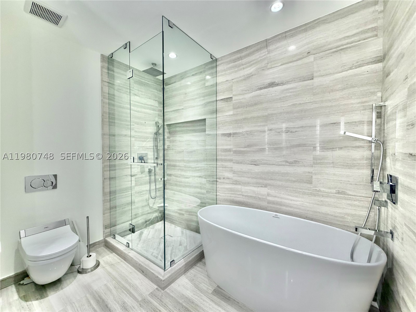 1451 Brickell Ave #4501, Miami FL 33131