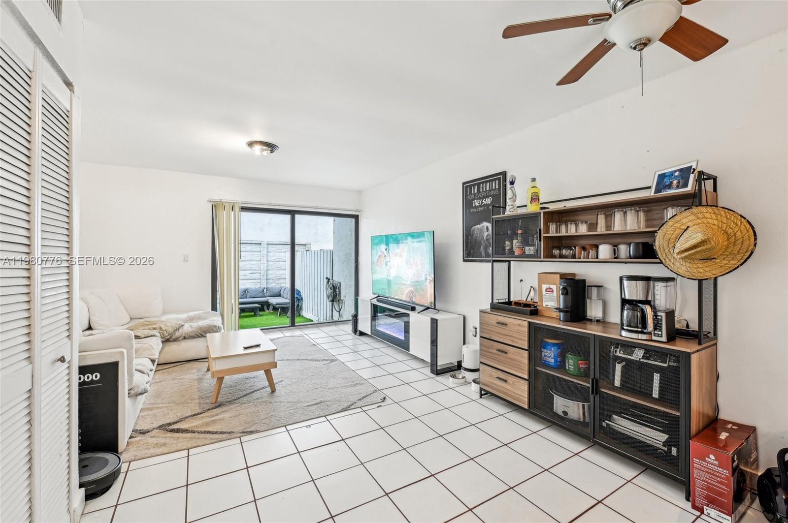 1901 NW S River Dr #16B, Miami FL 33125
