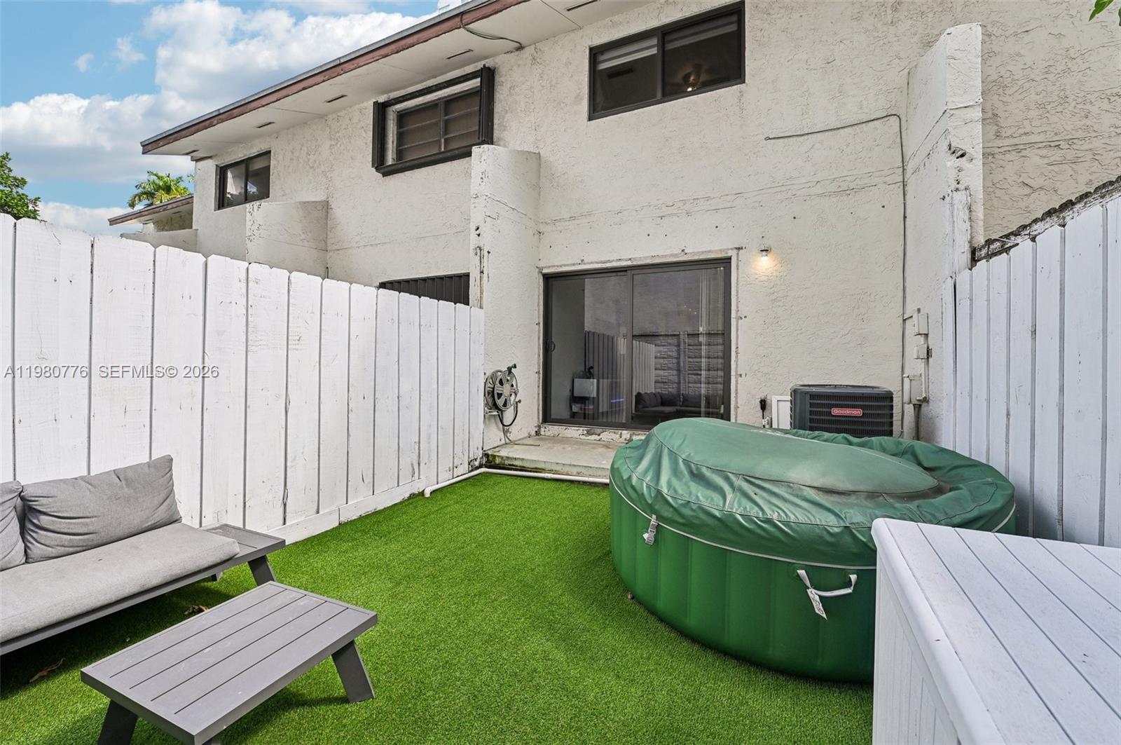 1901 NW S River Dr #16B, Miami FL 33125