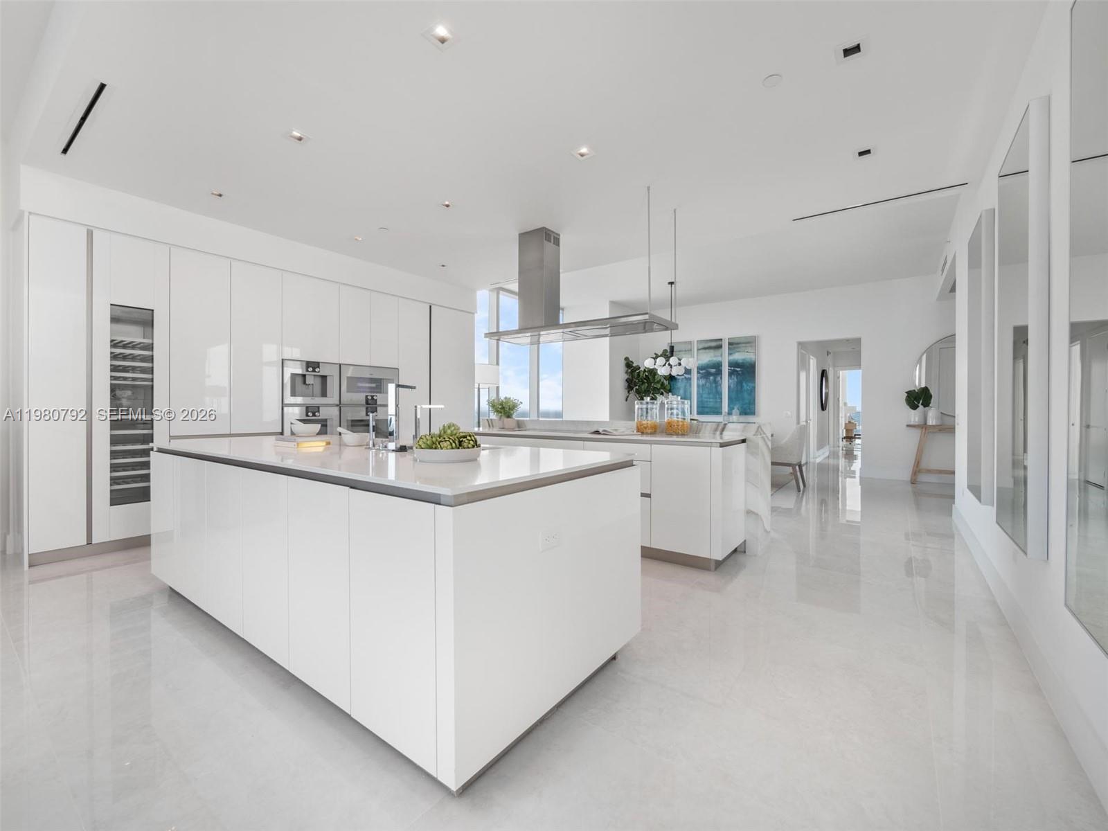 18501 Collins Ave #4304, Sunny Isles Beach FL 33160