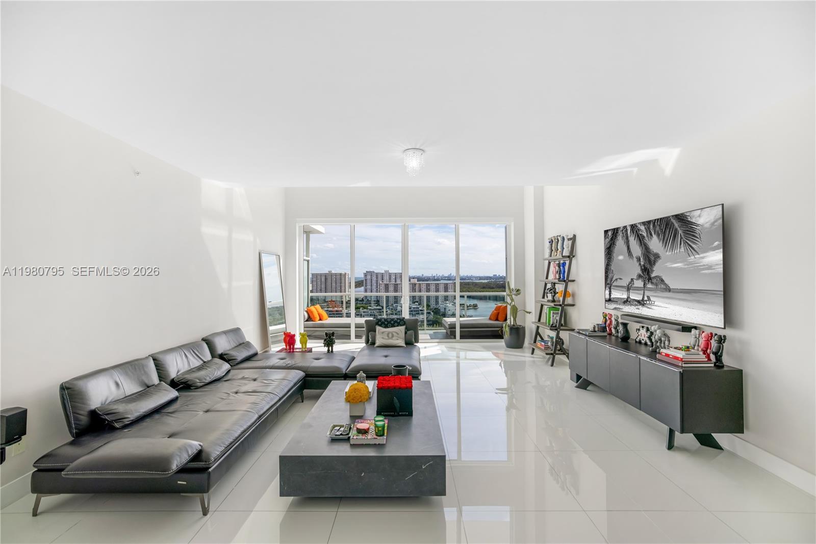 400 Sunny Isles Blvd #2019, Sunny Isles Beach FL 33160