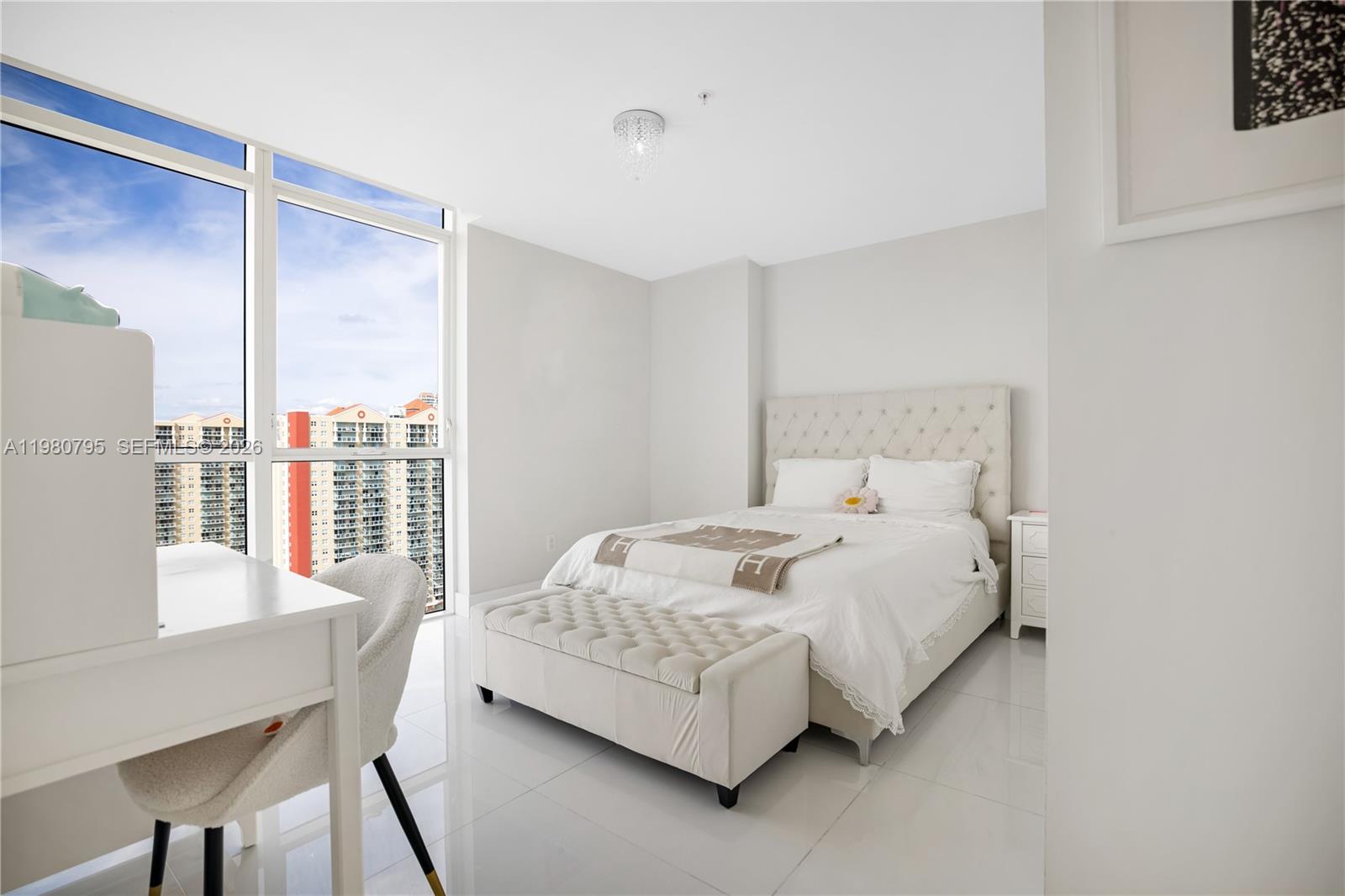 400 Sunny Isles Blvd #2019, Sunny Isles Beach FL 33160