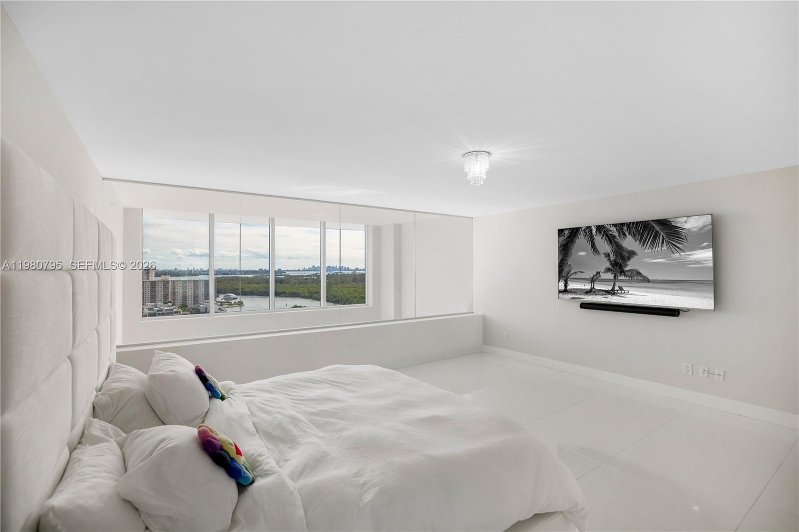 400 Sunny Isles Blvd #2019, Sunny Isles Beach FL 33160