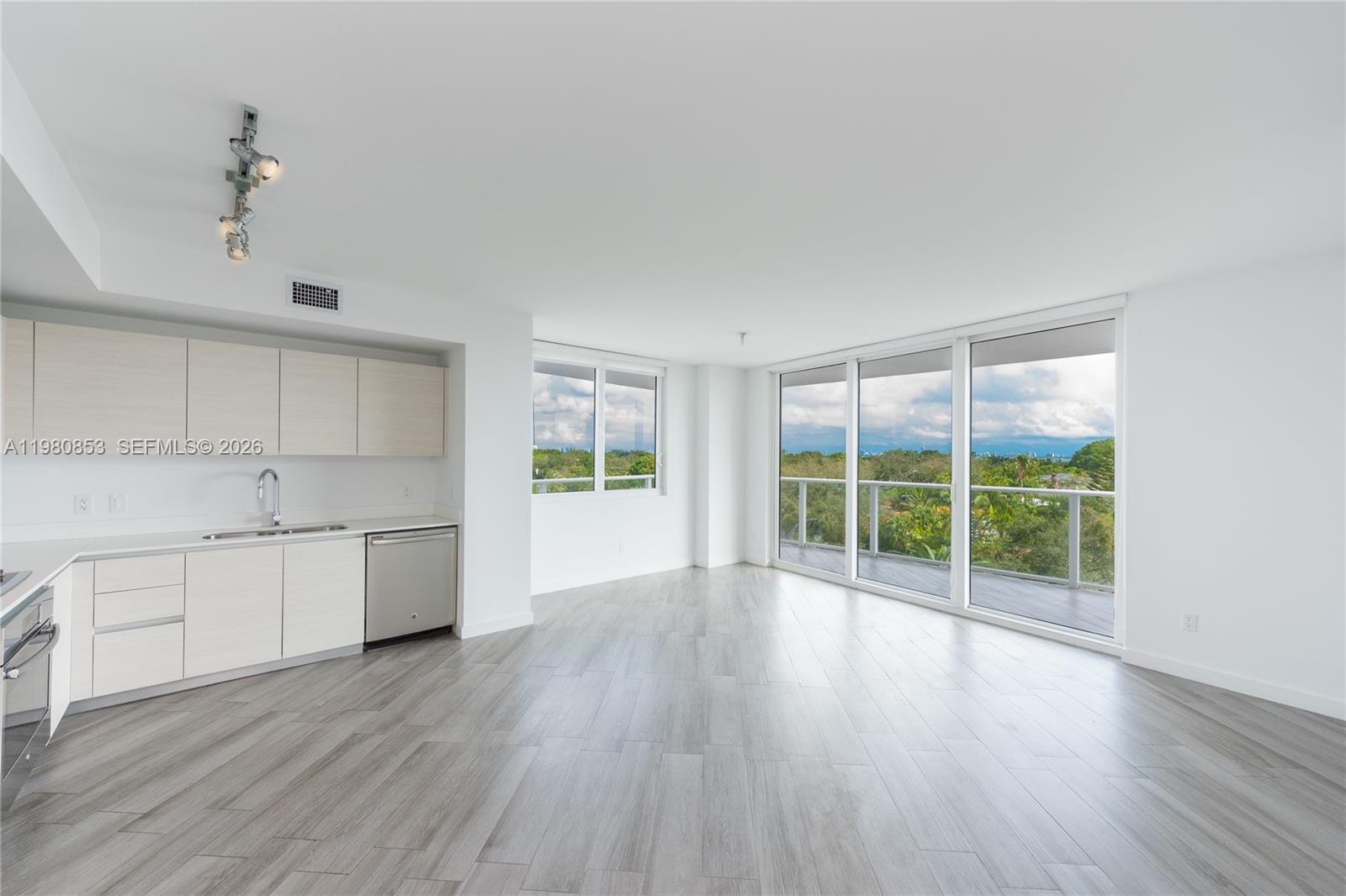 4250 Biscayne Blvd #502, Miami FL 33137