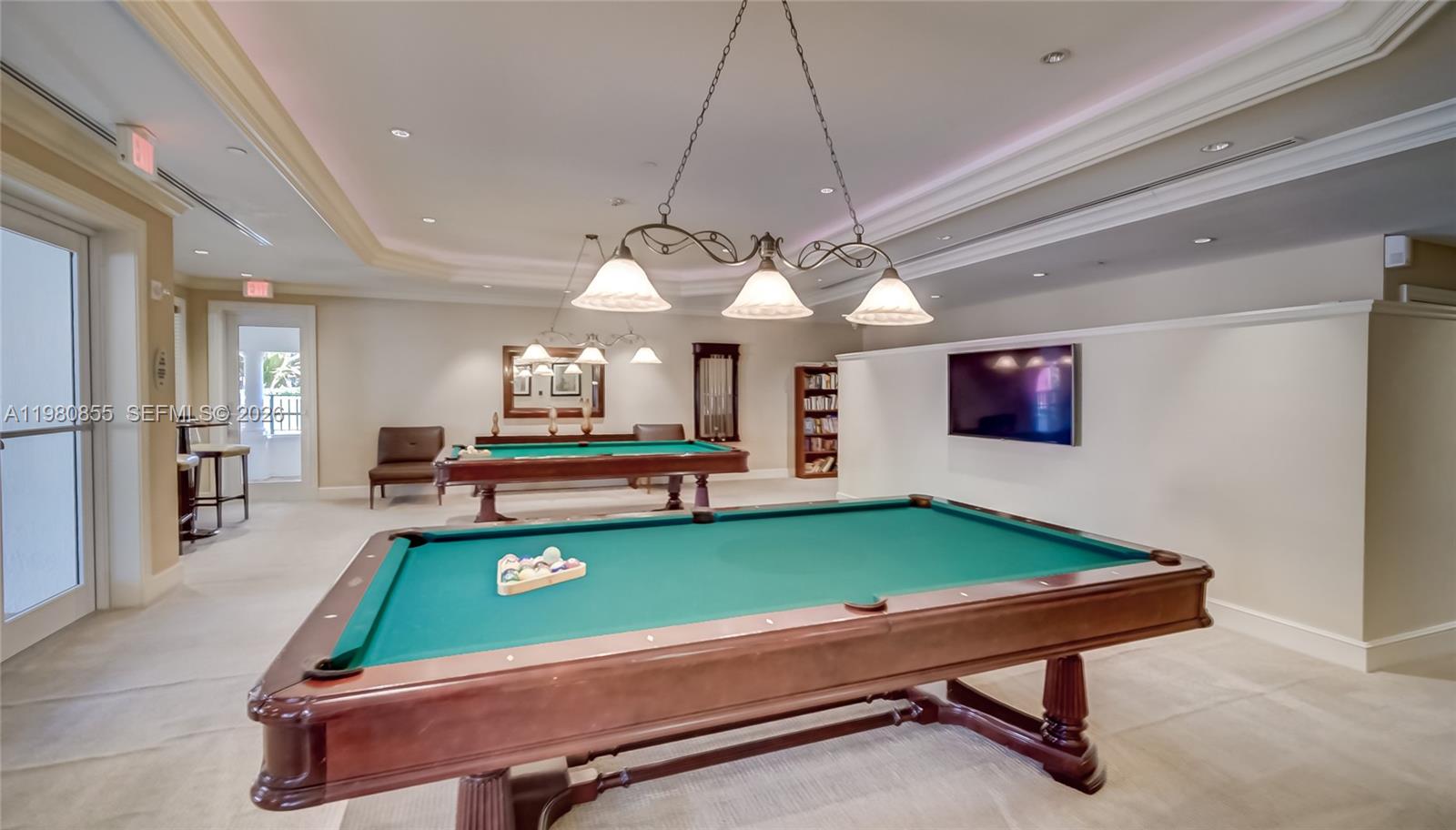 20000 E Country Club Dr #512, Aventura FL 33180