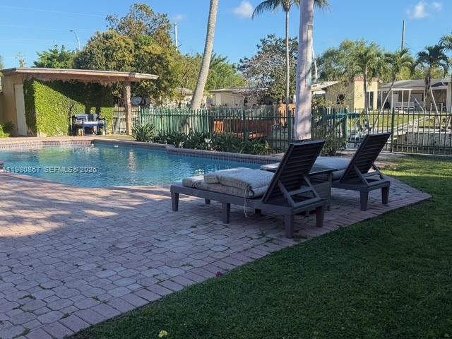 10720 SW 43rd Ln, Miami FL 33165