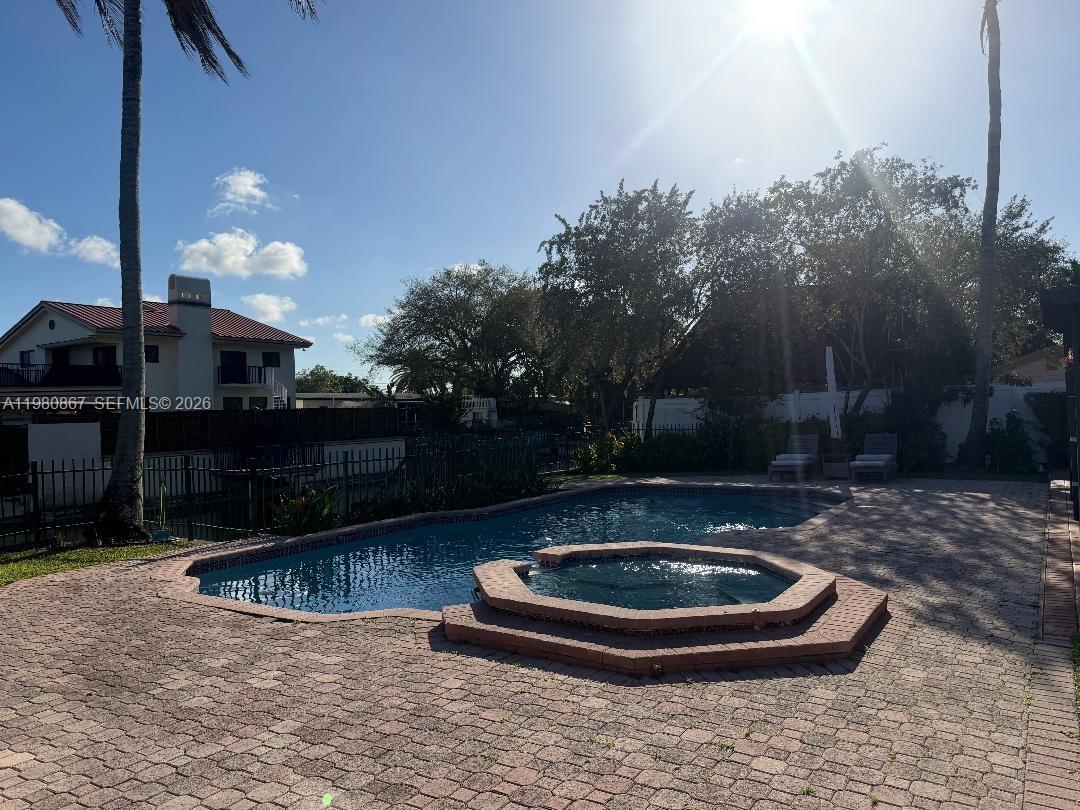 10720 SW 43rd Ln, Miami FL 33165