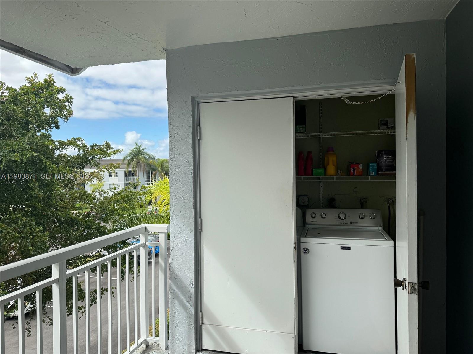 8560 SW 212th St #306, Cutler Bay FL 33189