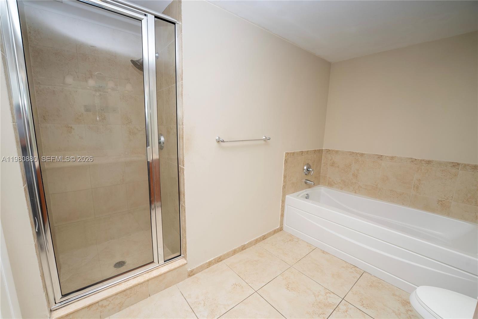 1300 Ponce De Leon Blvd #808, Coral Gables FL 33134