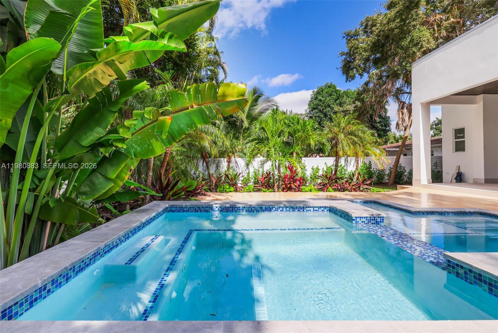 11780 NE 8th Ave, Biscayne Park FL 33161