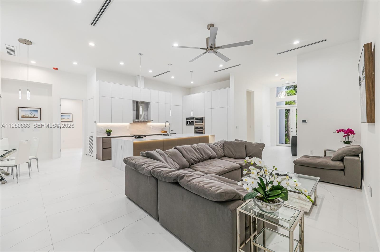 11780 NE 8th Ave, Biscayne Park FL 33161