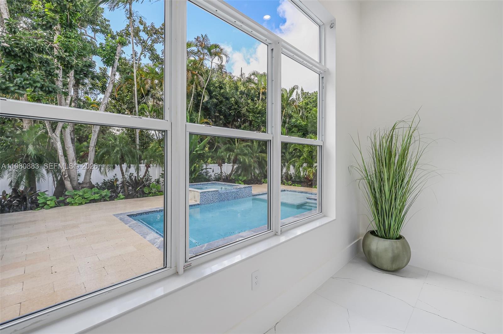 11780 NE 8th Ave, Biscayne Park FL 33161