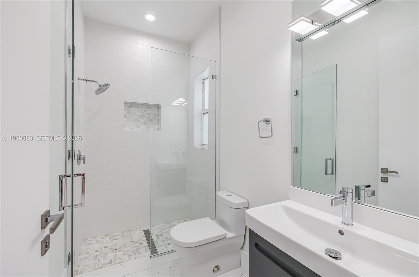 11780 NE 8th Ave, Biscayne Park FL 33161