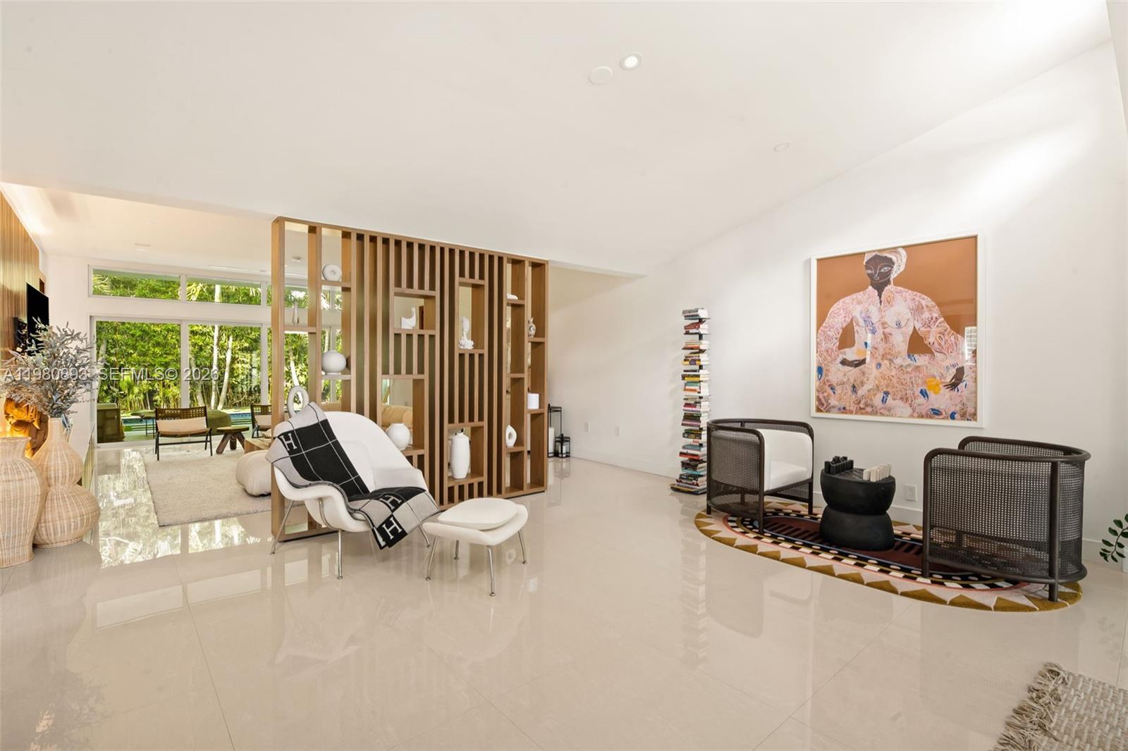 865 W 47th St, Miami Beach FL 33140