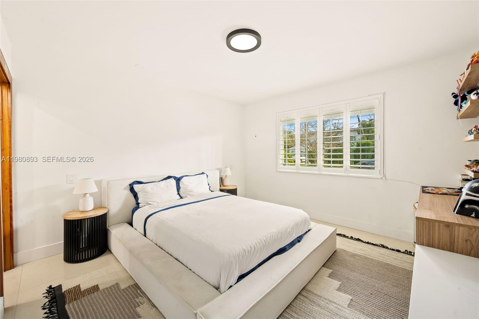 865 W 47th St, Miami Beach FL 33140