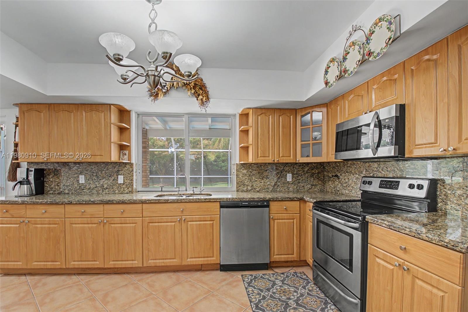 8241 SW 146th St, Palmetto Bay FL 33158