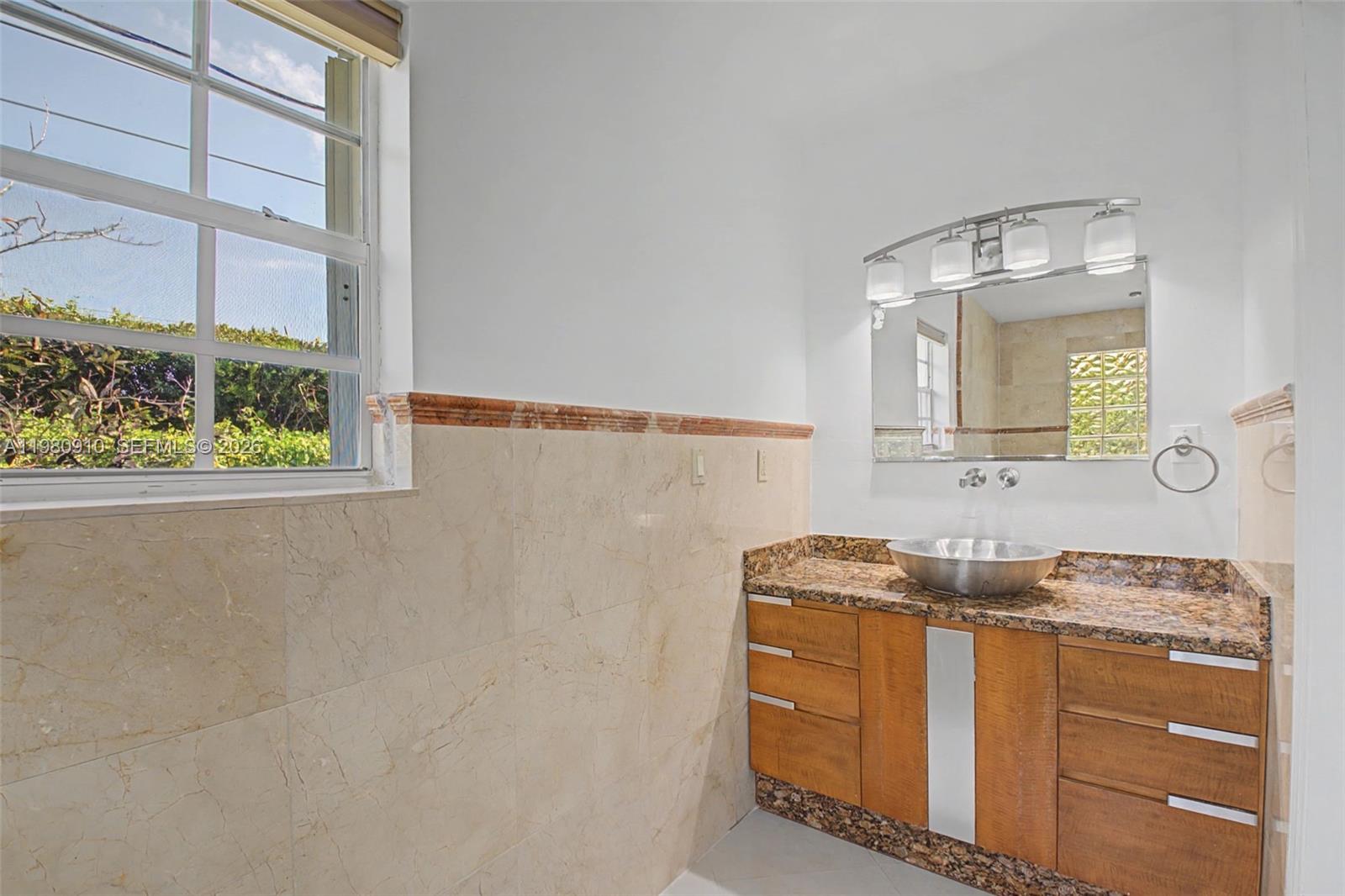 8241 SW 146th St, Palmetto Bay FL 33158