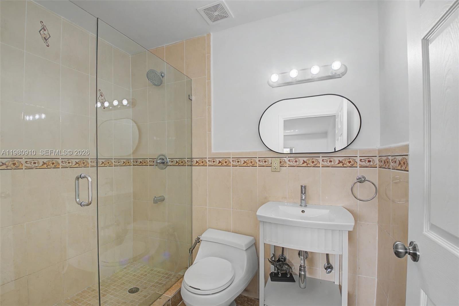 8241 SW 146th St, Palmetto Bay FL 33158