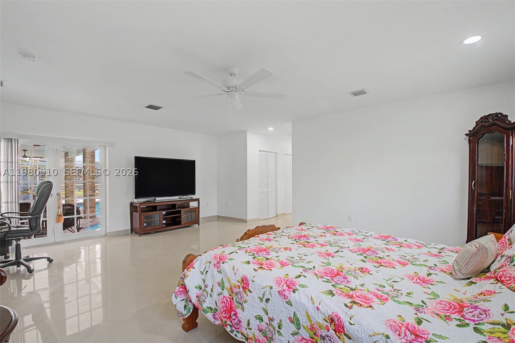 8241 SW 146th St, Palmetto Bay FL 33158