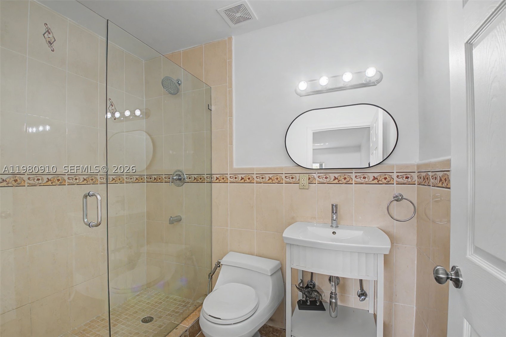 8241 SW 146th St, Palmetto Bay FL 33158