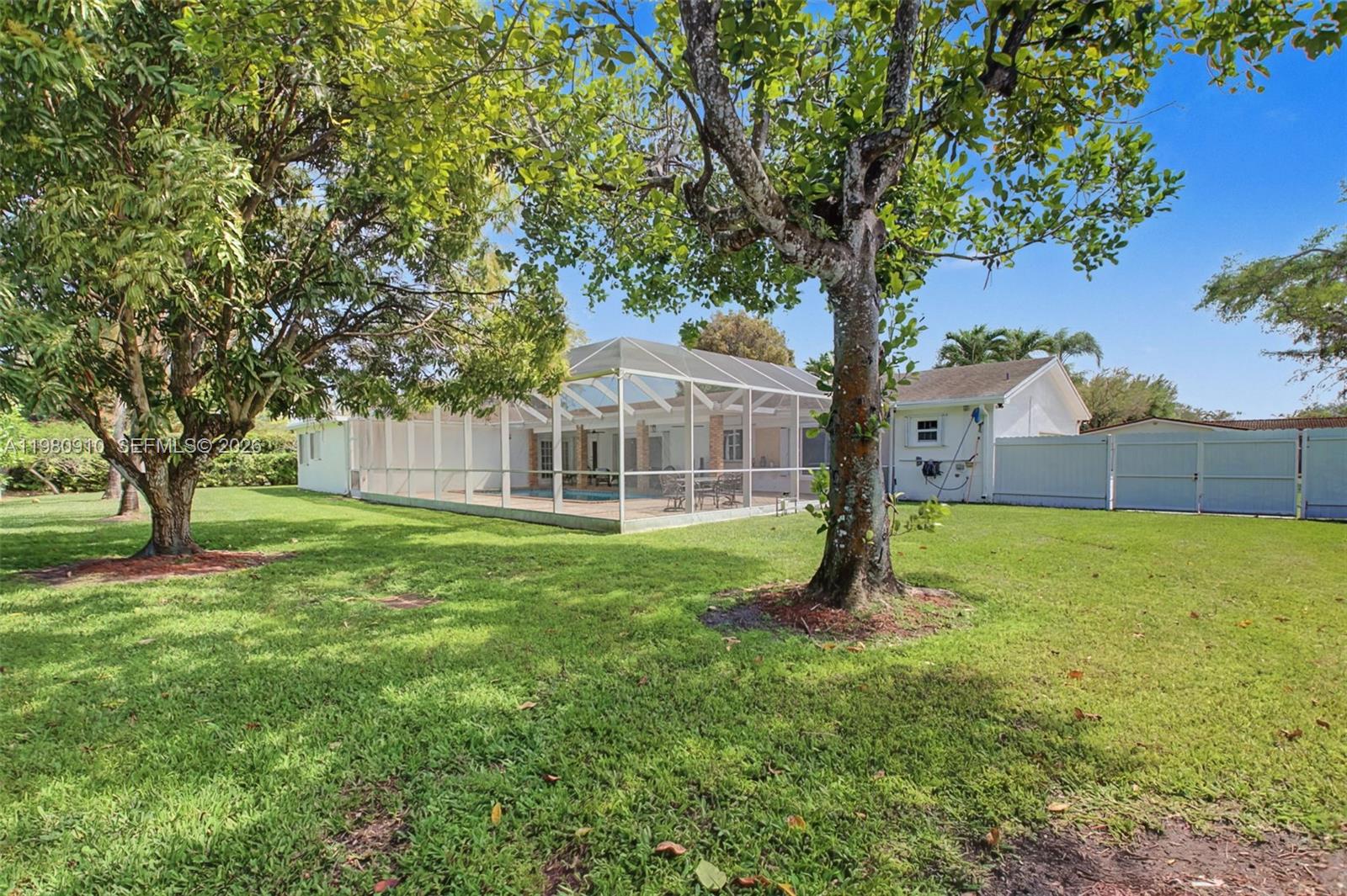 8241 SW 146th St, Palmetto Bay FL 33158