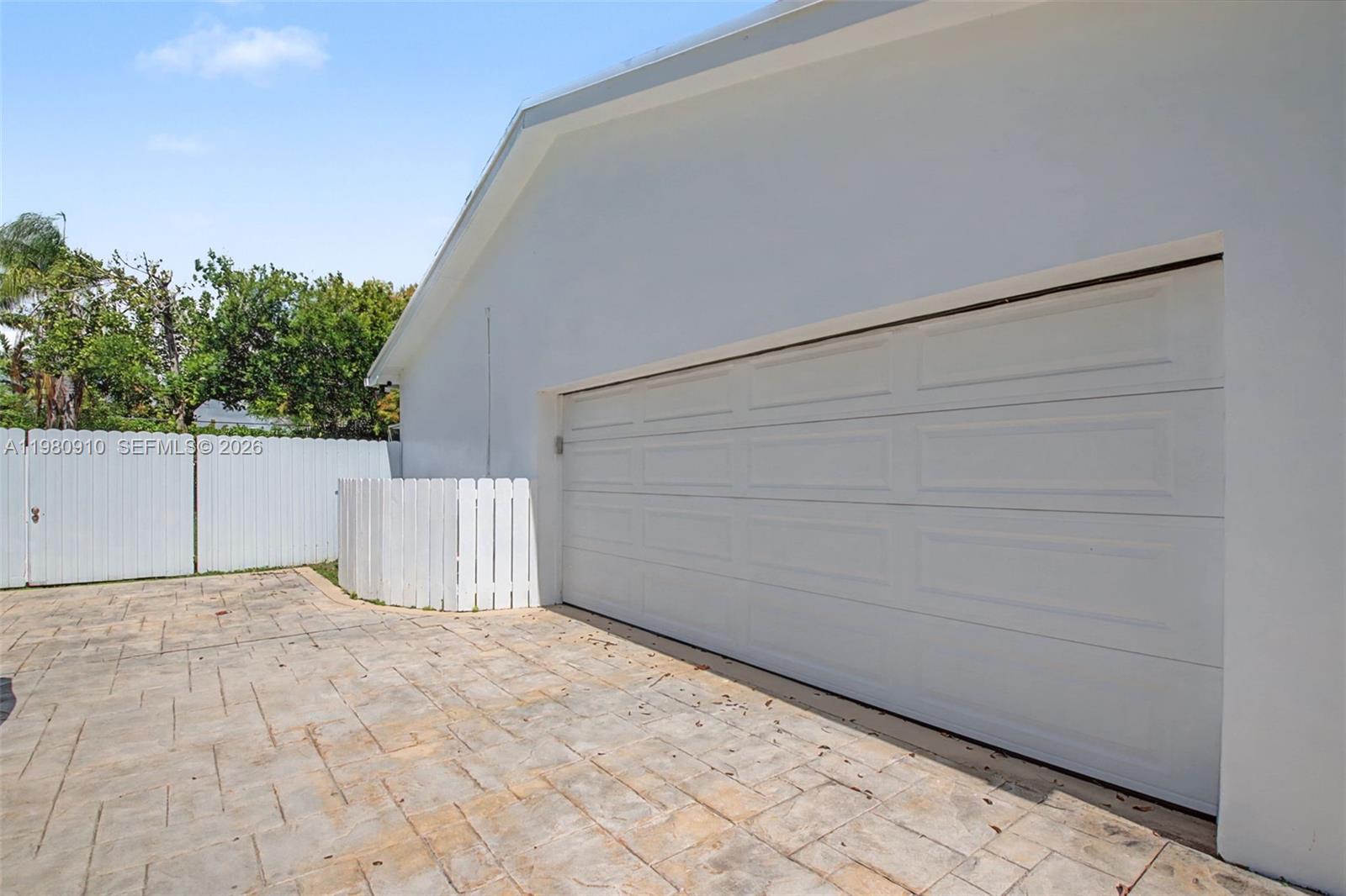 8241 SW 146th St, Palmetto Bay FL 33158