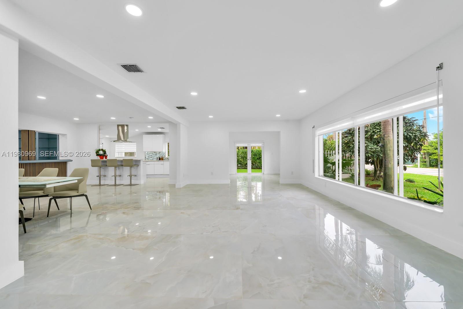 200 N Hibiscus Dr, Miami Beach FL 33139