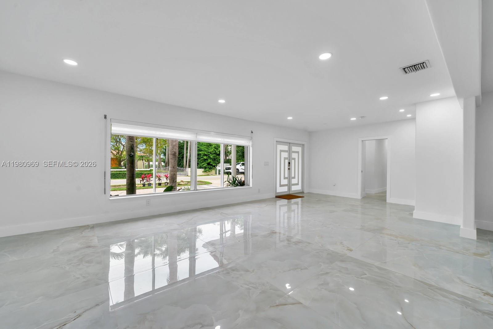 200 N Hibiscus Dr, Miami Beach FL 33139