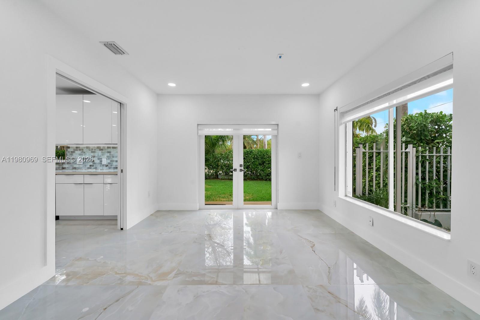 200 N Hibiscus Dr, Miami Beach FL 33139