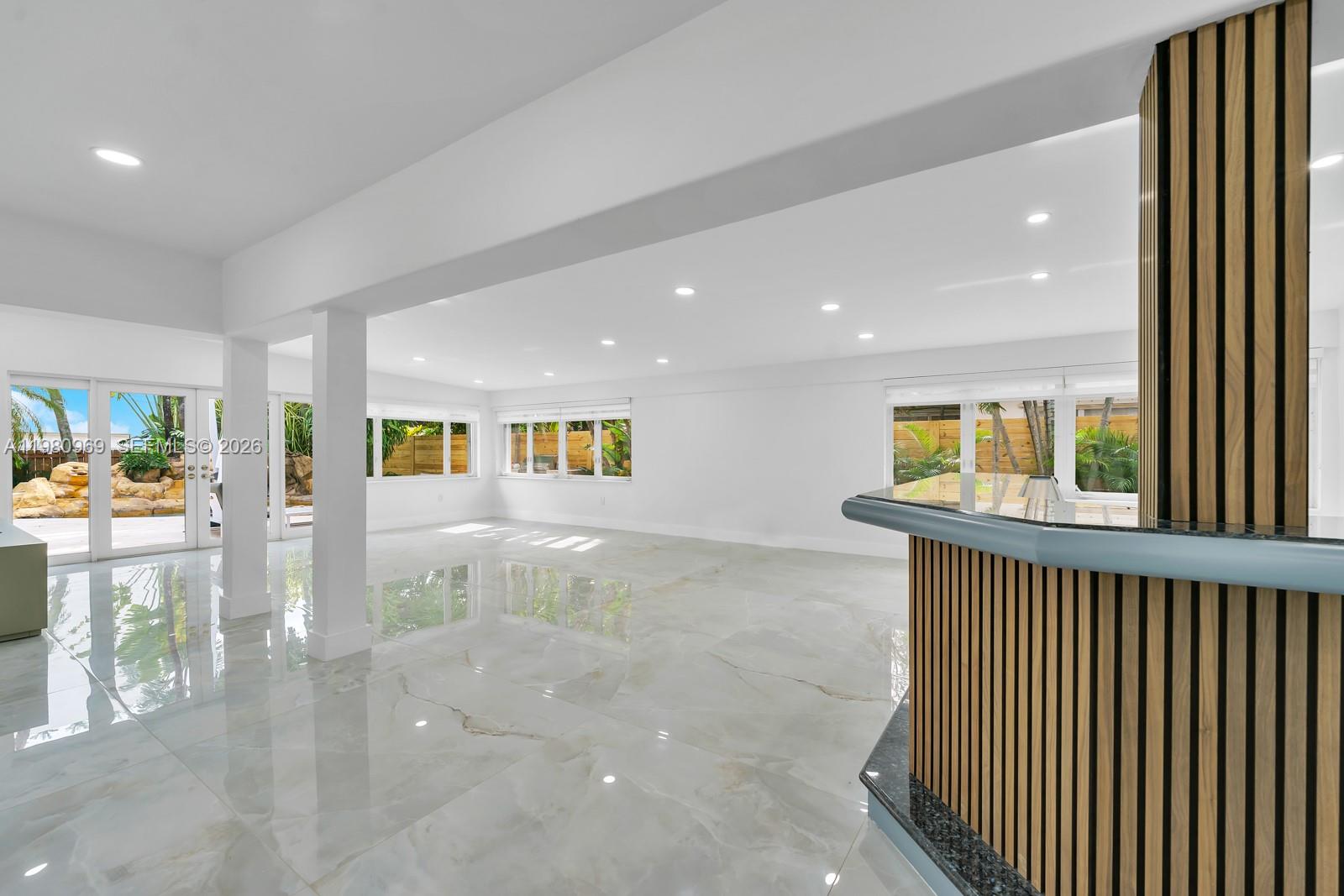 200 N Hibiscus Dr, Miami Beach FL 33139