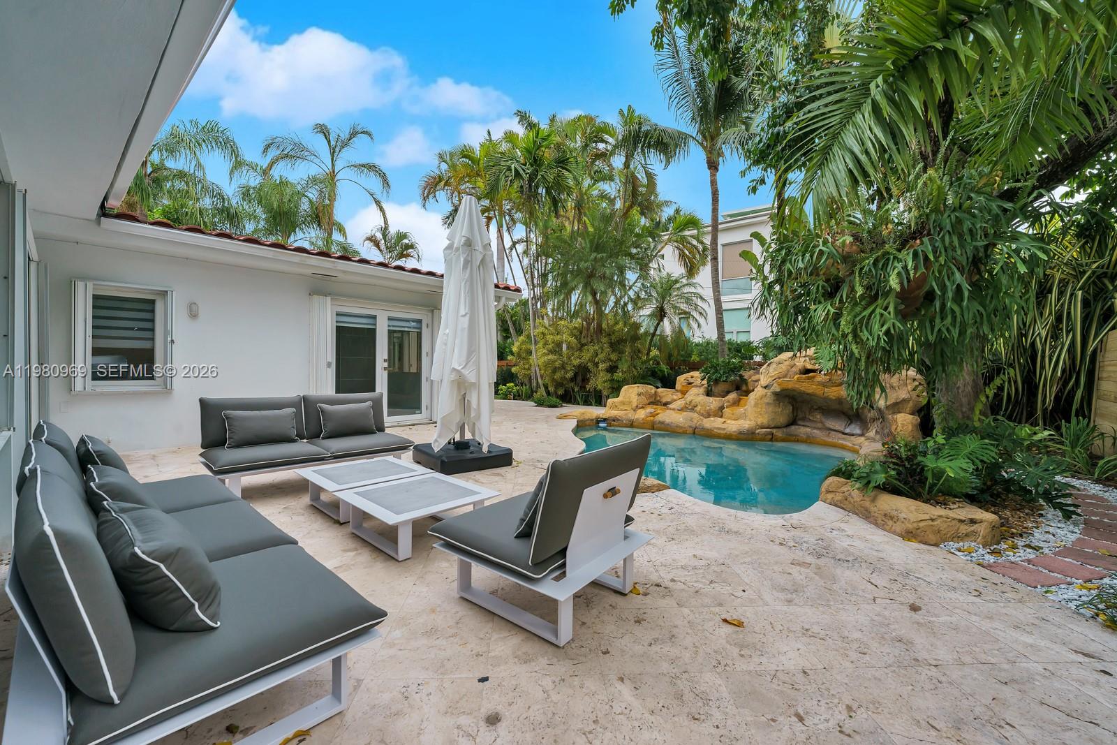 200 N Hibiscus Dr, Miami Beach FL 33139