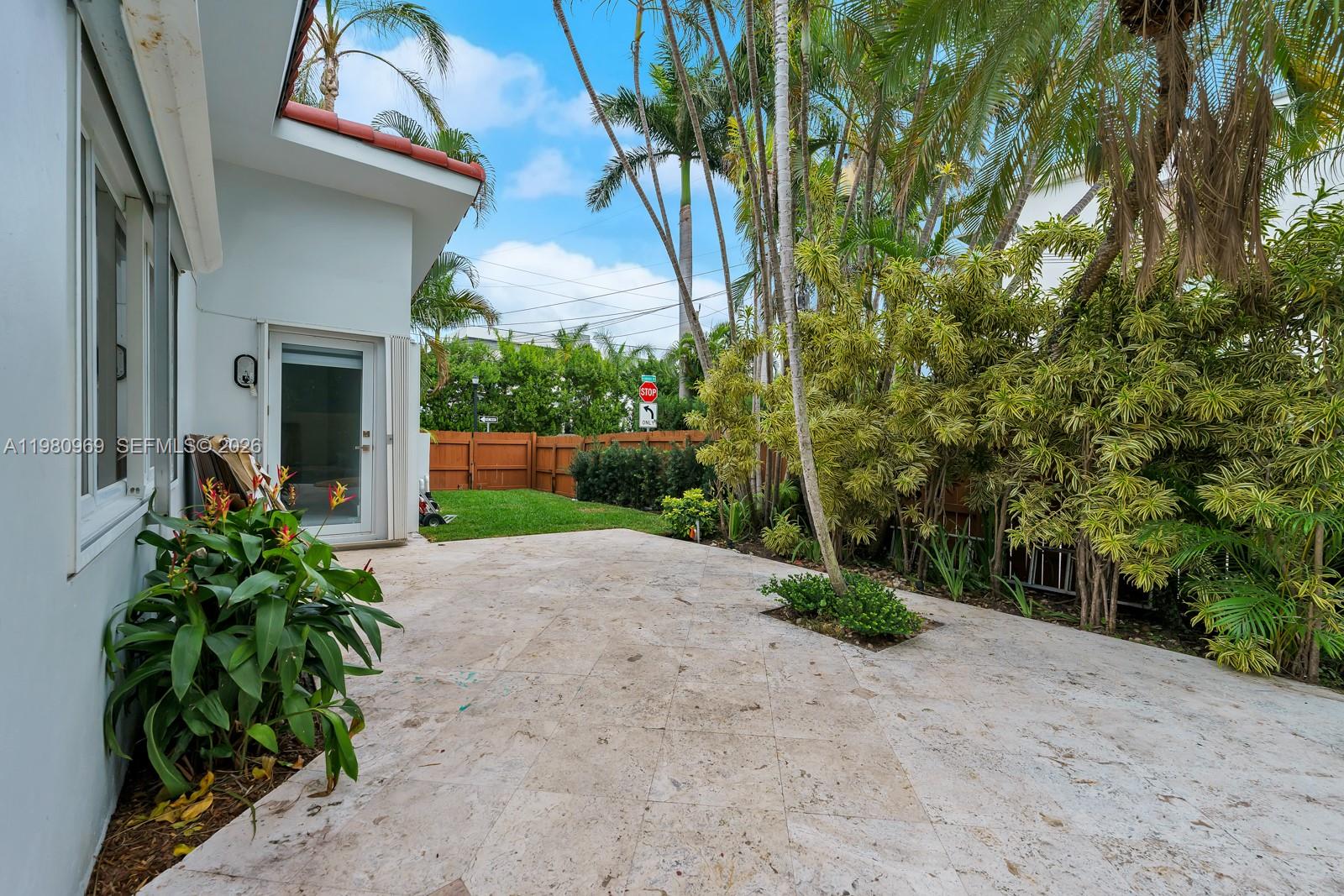 200 N Hibiscus Dr, Miami Beach FL 33139
