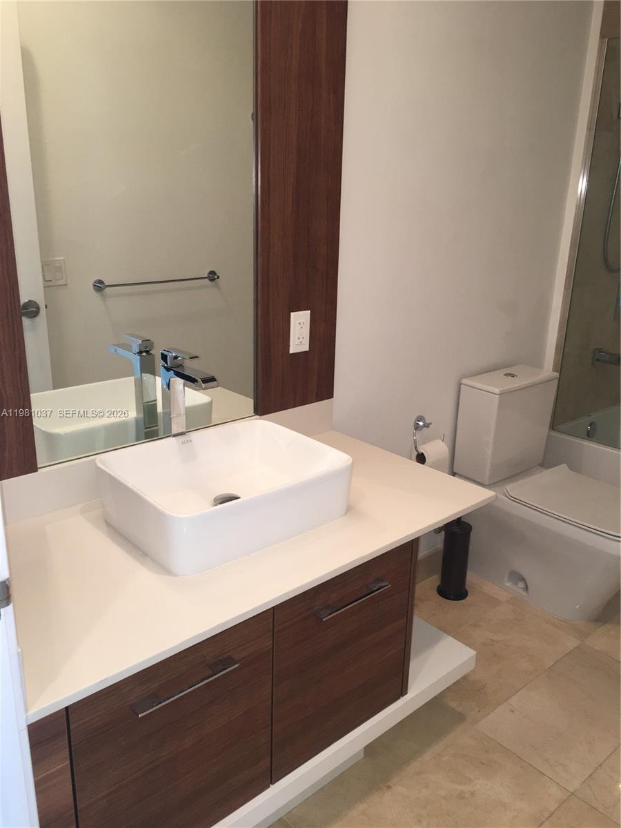 601 NE 27th St #1906, Miami FL 33137