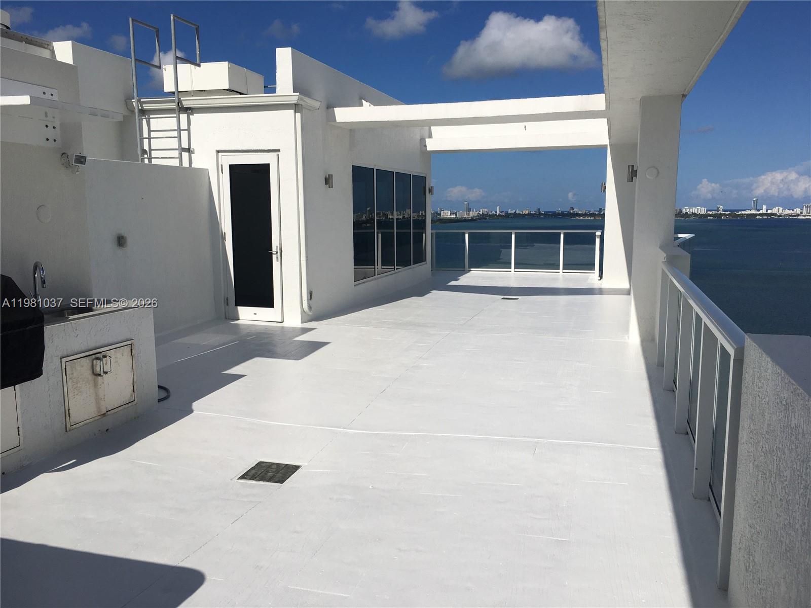 601 NE 27th St #1906, Miami FL 33137