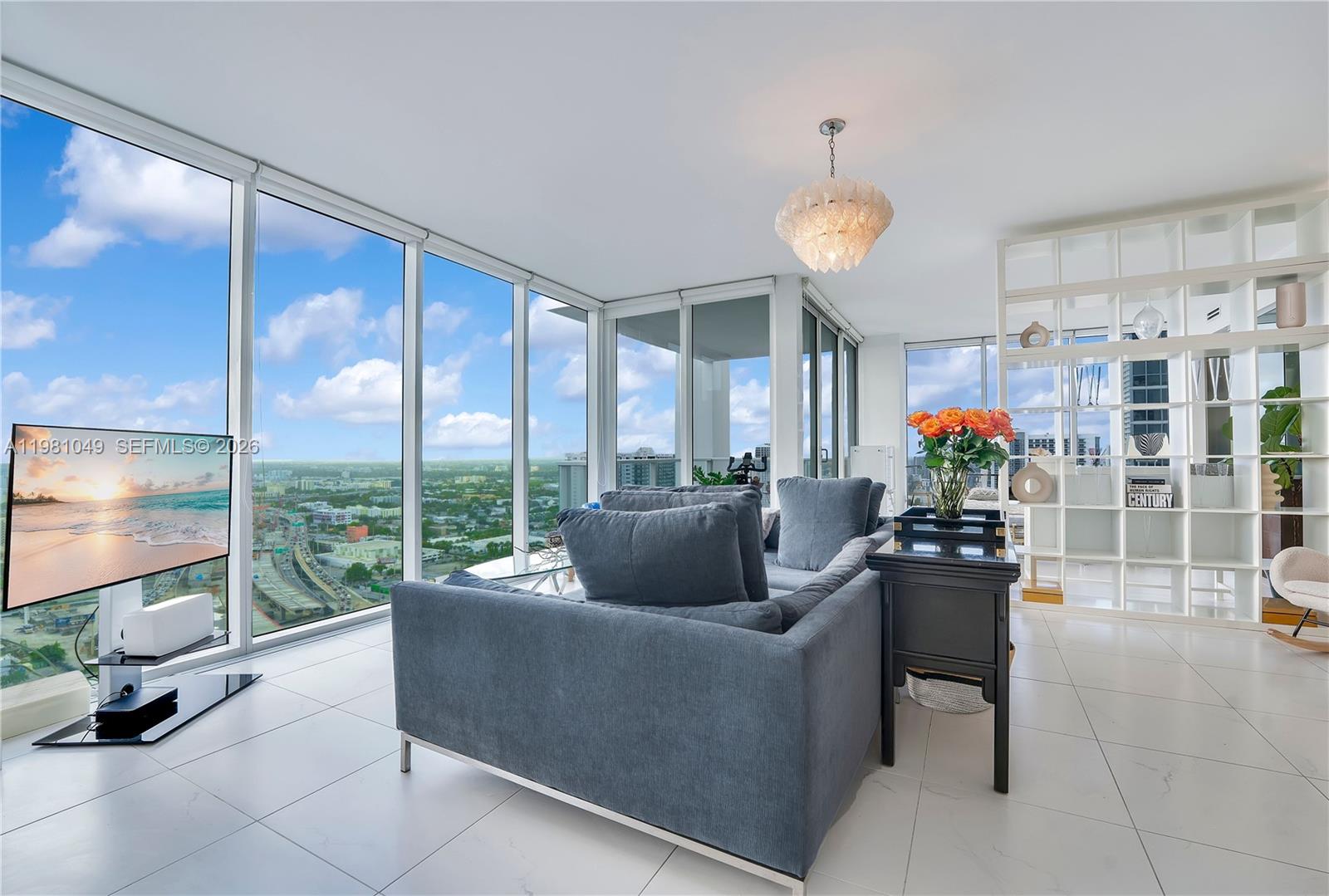 1040 Biscayne Blvd #3306, Miami FL 33132