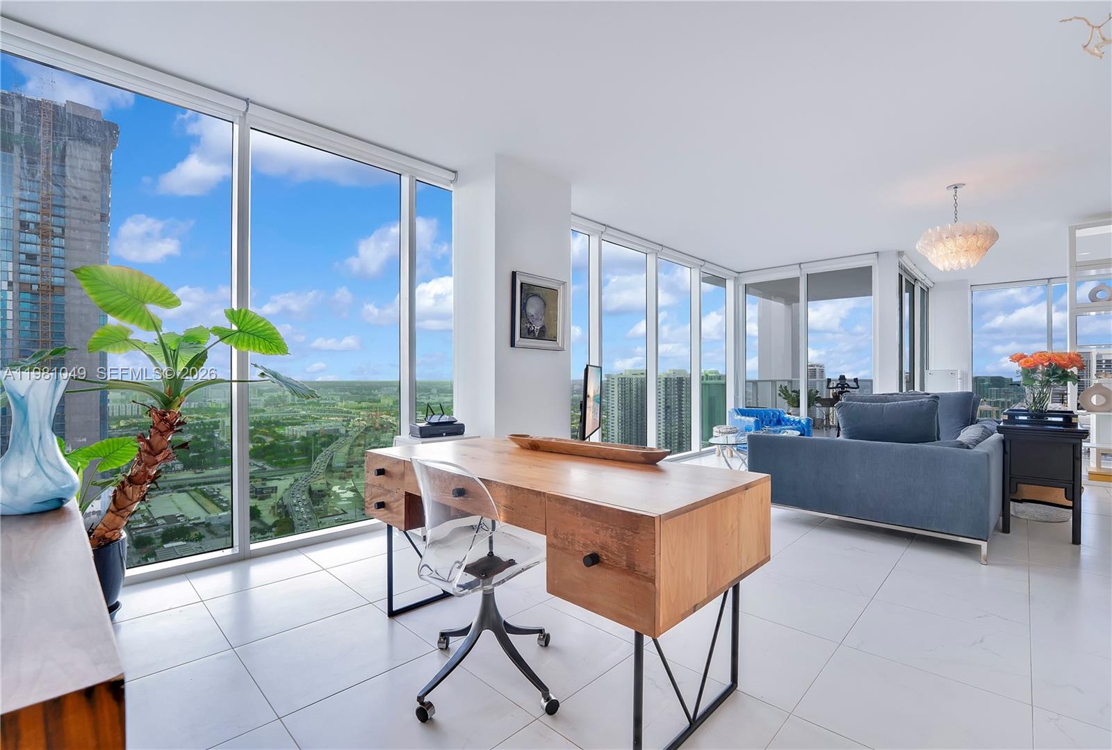 1040 Biscayne Blvd #3306, Miami FL 33132