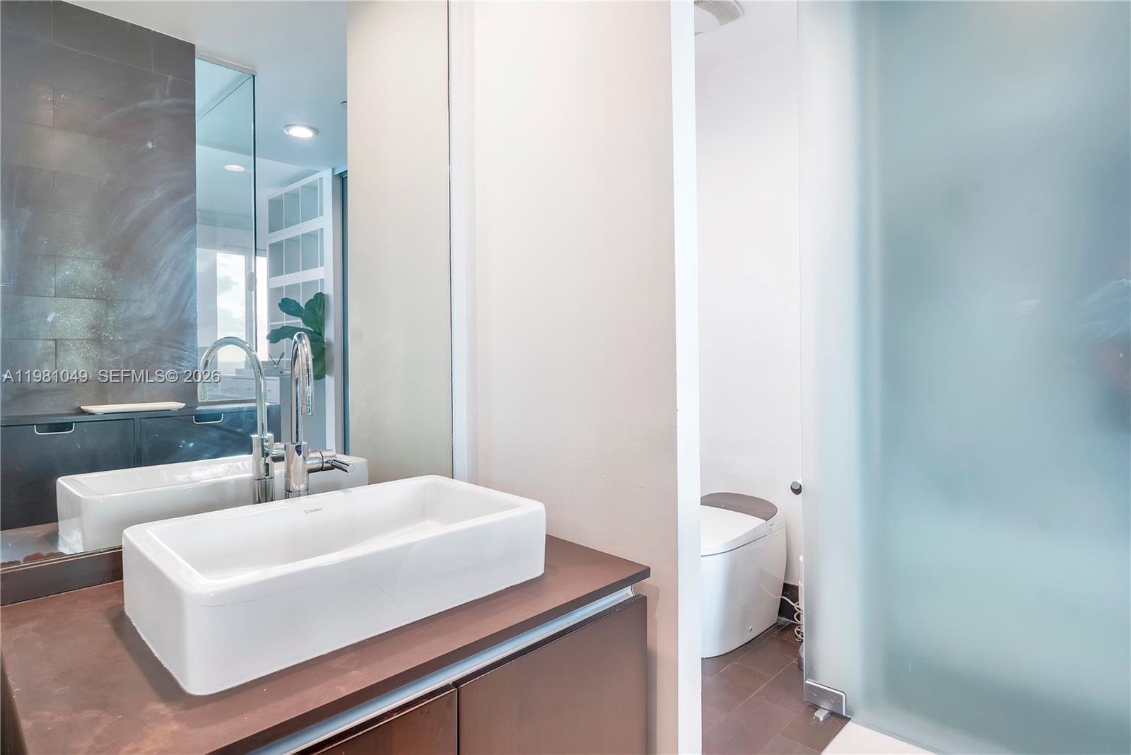 1040 Biscayne Blvd #3306, Miami FL 33132