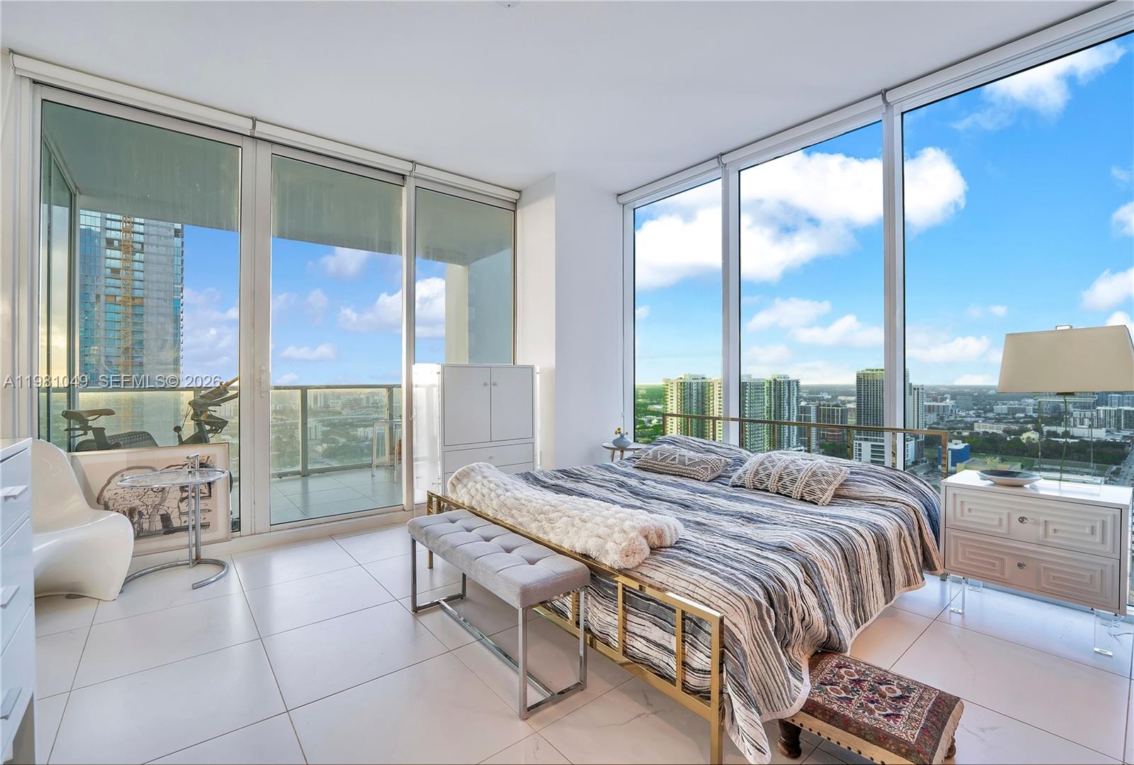 1040 Biscayne Blvd #3306, Miami FL 33132