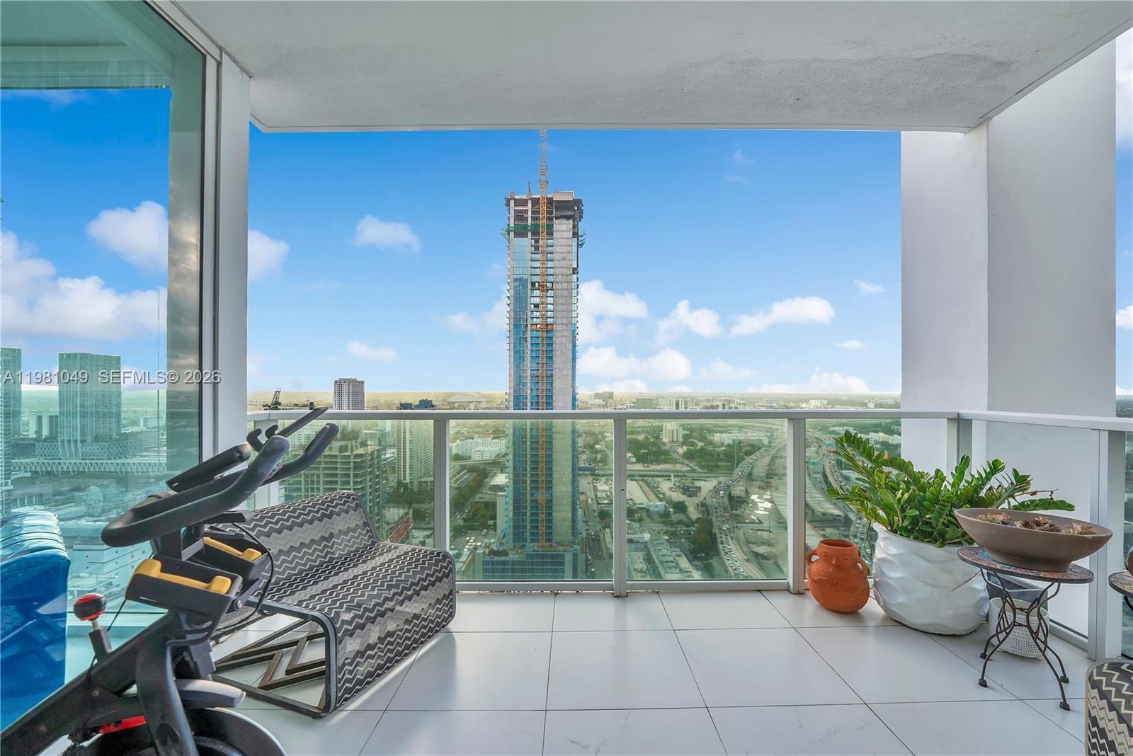 1040 Biscayne Blvd #3306, Miami FL 33132