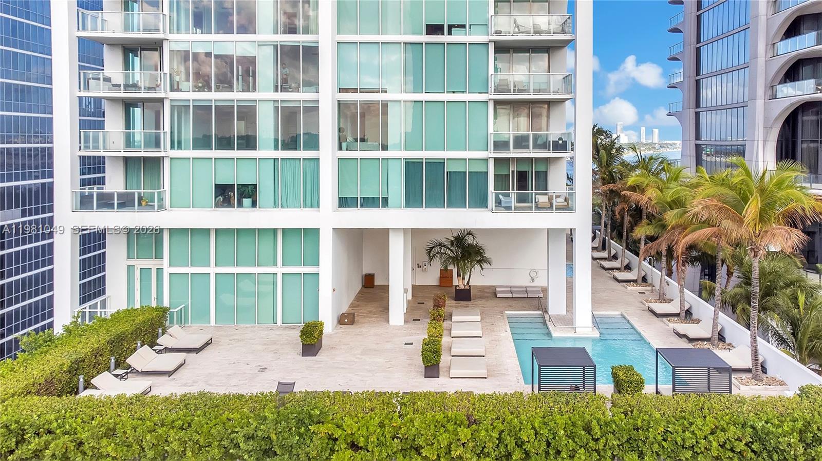 1040 Biscayne Blvd #3306, Miami FL 33132