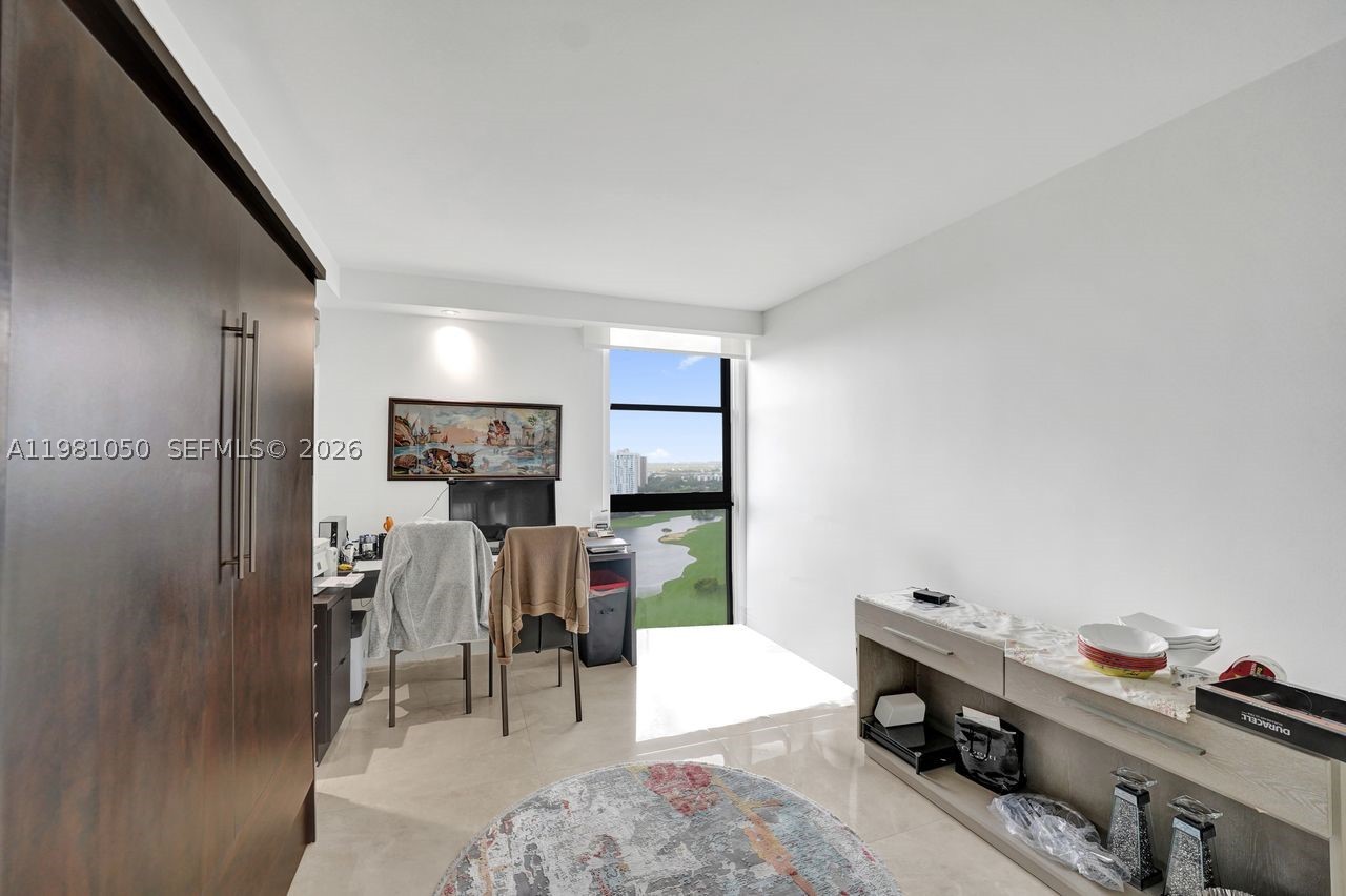 20281 E Country Club Dr #2209, Aventura FL 33180