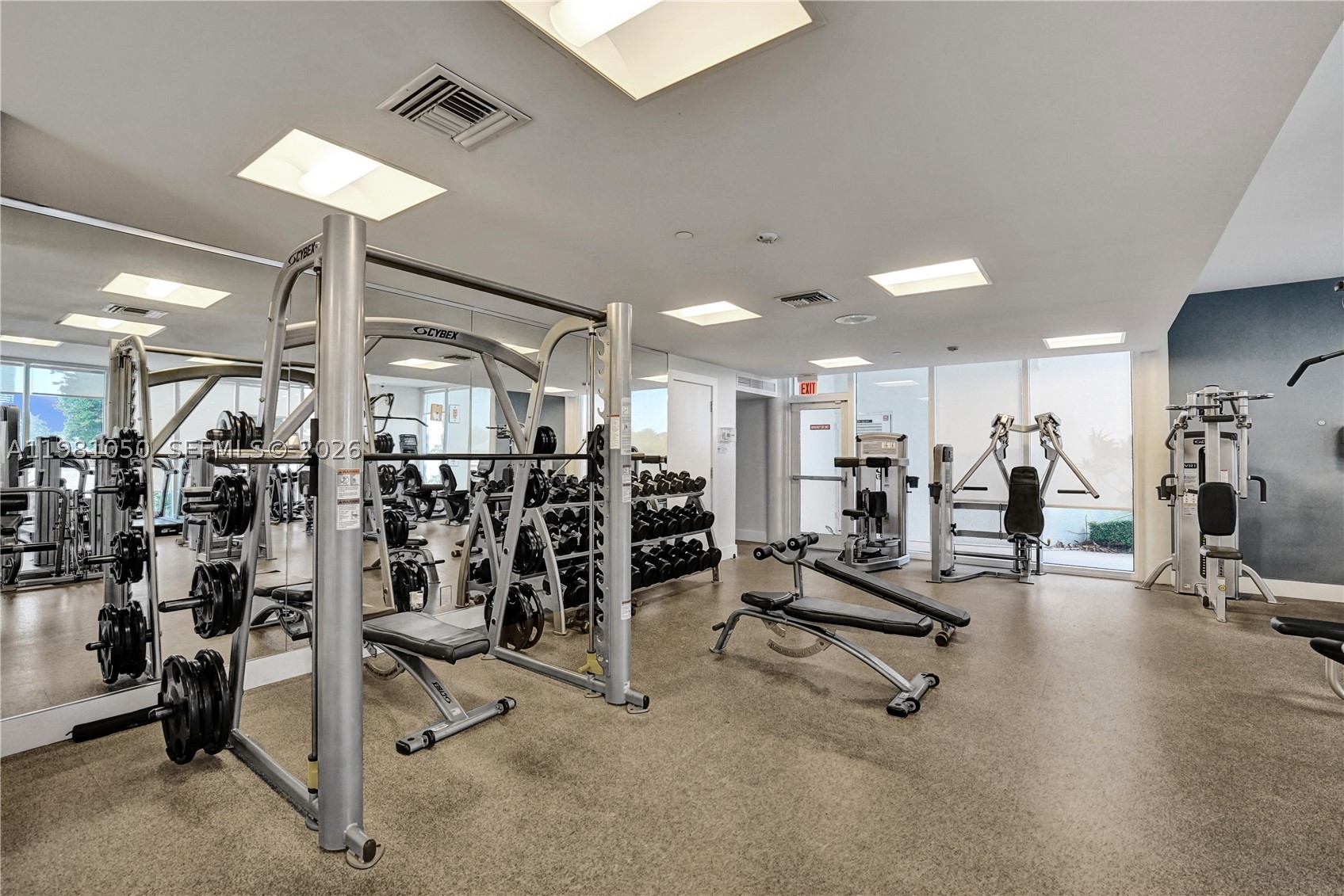 20281 E Country Club Dr #2209, Aventura FL 33180