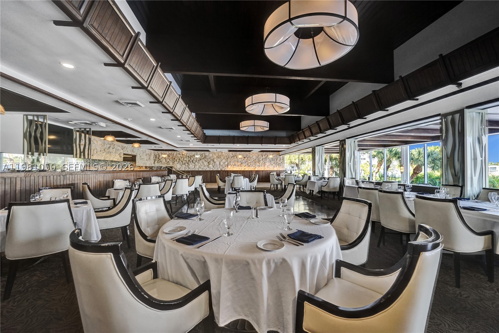 20281 E Country Club Dr #2209, Aventura FL 33180